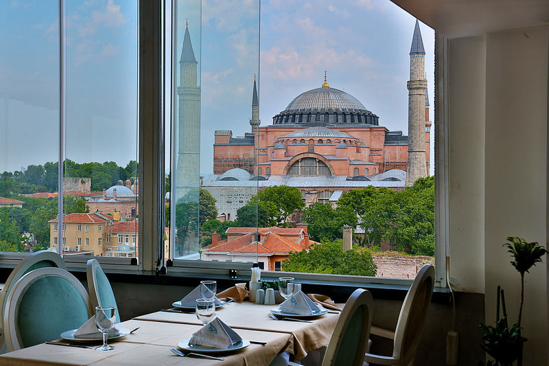 The Istanbul Hotel Exteriér fotografie